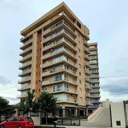 Jardines De Esmeralda Cipolletti Apartment Екстериор снимка
