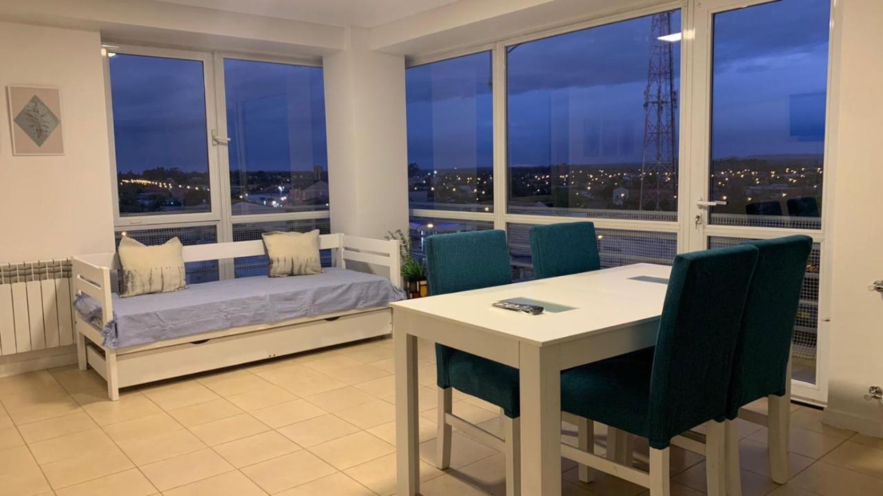Jardines De Esmeralda Cipolletti Apartment Екстериор снимка